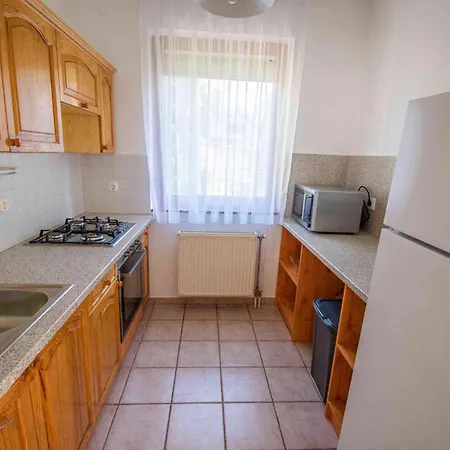 Apartamento In 19093 *