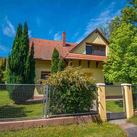 Apartamento In 19093